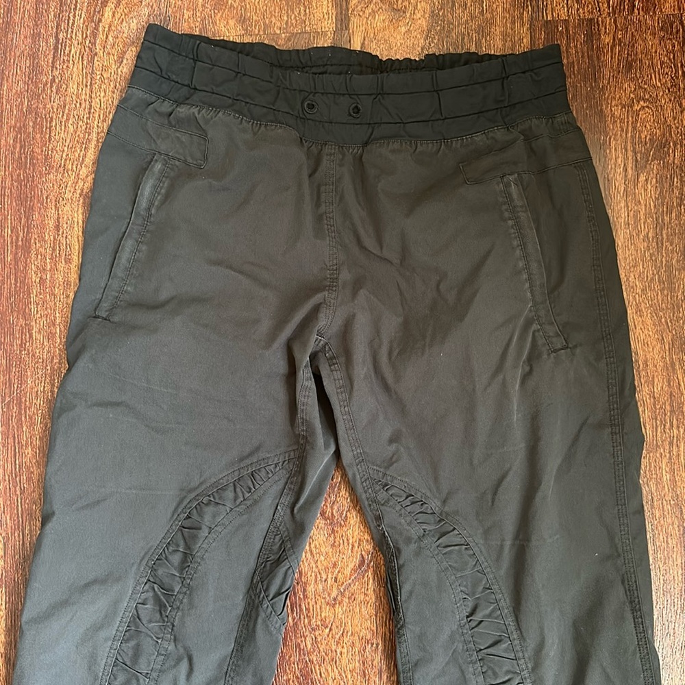 Lululemon pants